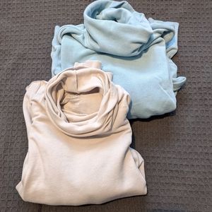 Bundle of Aerie sweatshirts
